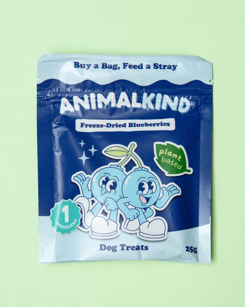 Freeze-Dried Fruit Dog Treats Eat ANIMALKIND Blueberry