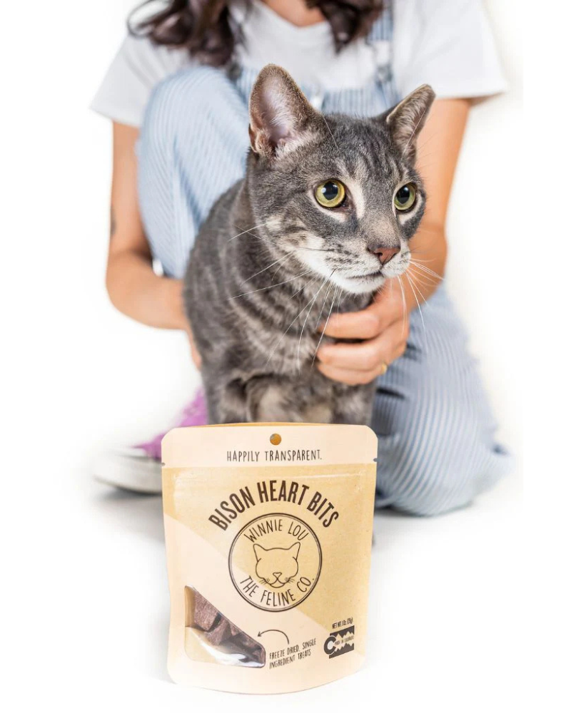 Freeze-Dried Bison Hearts Cat Treat EAT WINNIE LOU