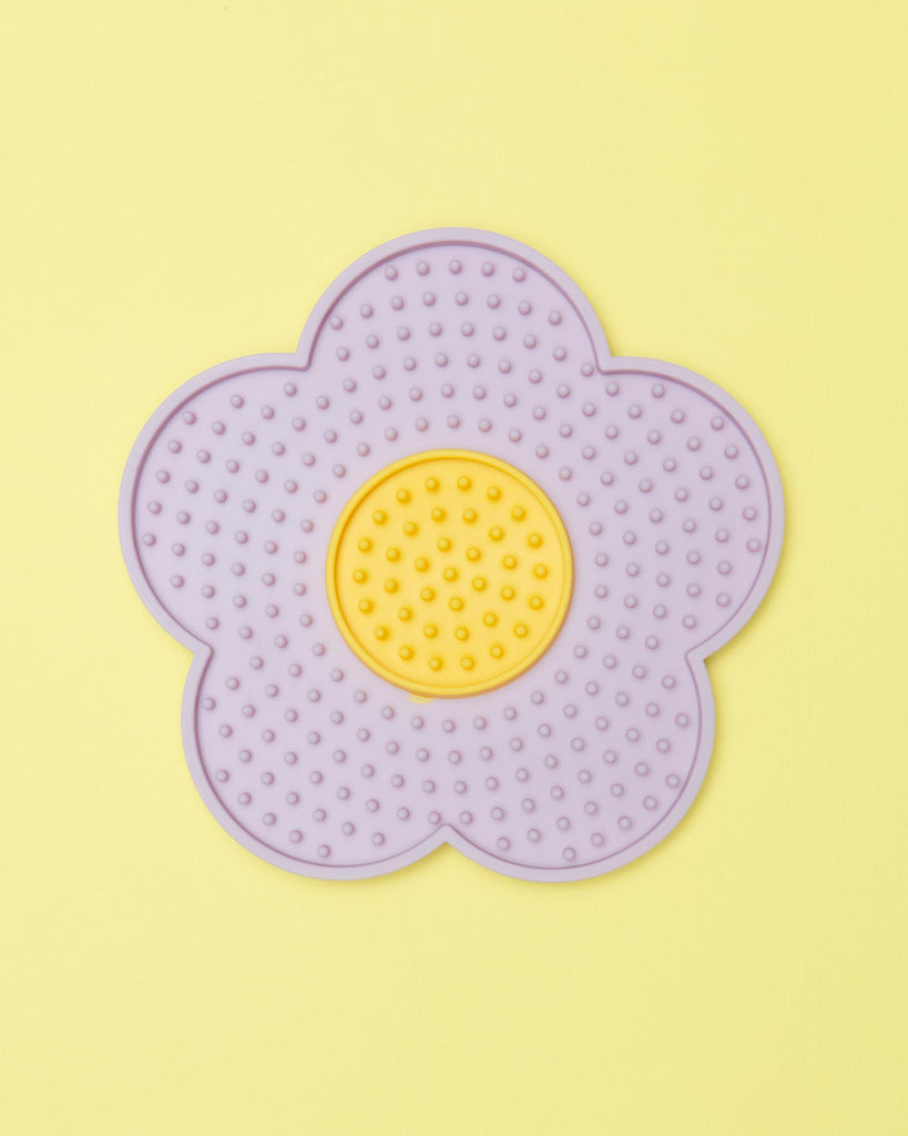 Coming Up Daisies Suction Cup Lick Mat Eat CHEERHUNTING Lavender